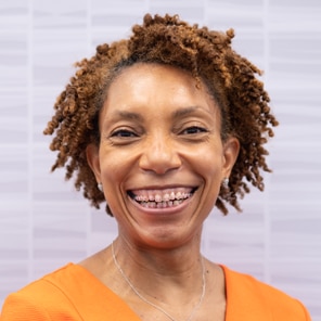 Eboneé Lewis